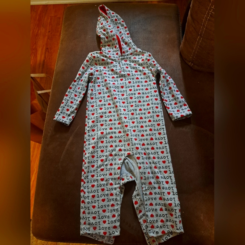 Unisex worn 1 time, one piece jumpsuit for toddlers